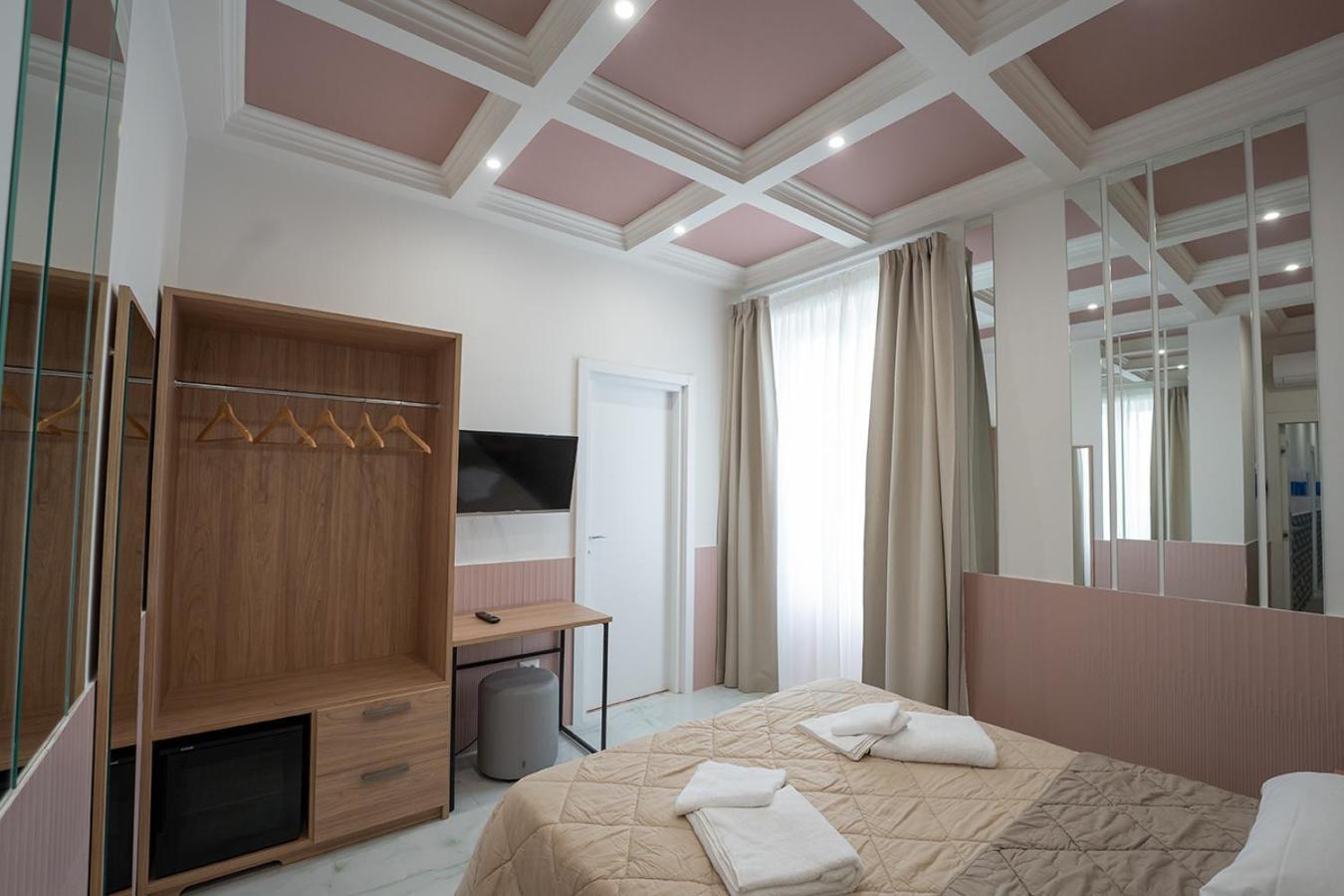 Hotel PC Boutique H Napoli Centro, by ClaPa Group Chambre photo