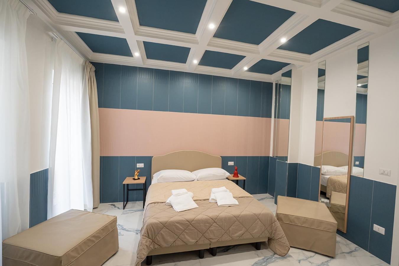 Hotel PC Boutique H Napoli Centro, by ClaPa Group Chambre photo