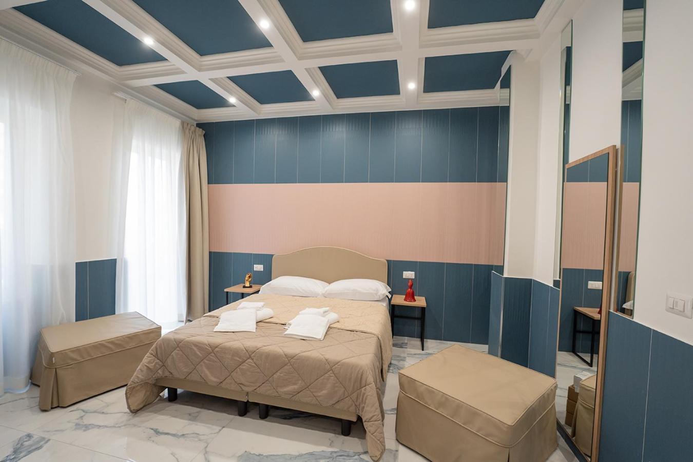 Hotel PC Boutique H Napoli Centro, by ClaPa Group Chambre photo
