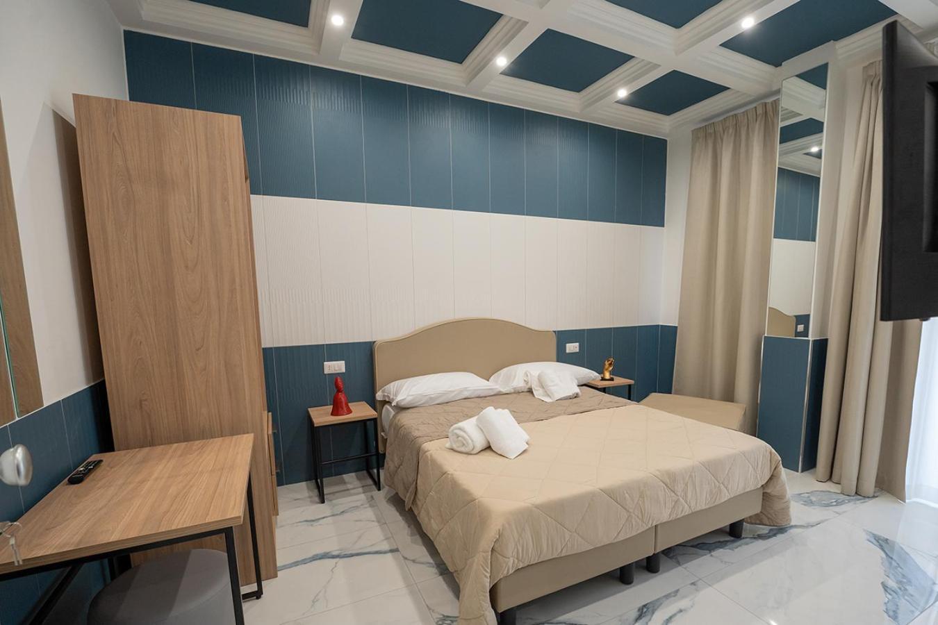 Hotel PC Boutique H Napoli Centro, by ClaPa Group Chambre photo